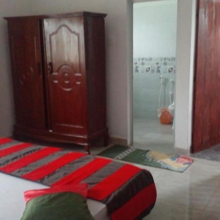 Star Home Stay Bentota Esterno foto