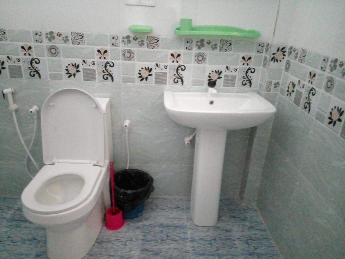 Star Home Stay Bentota Esterno foto