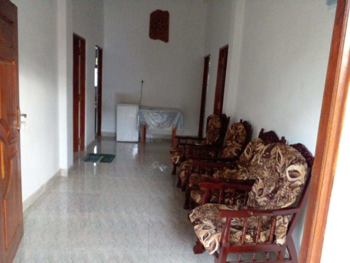 Star Home Stay Bentota Esterno foto