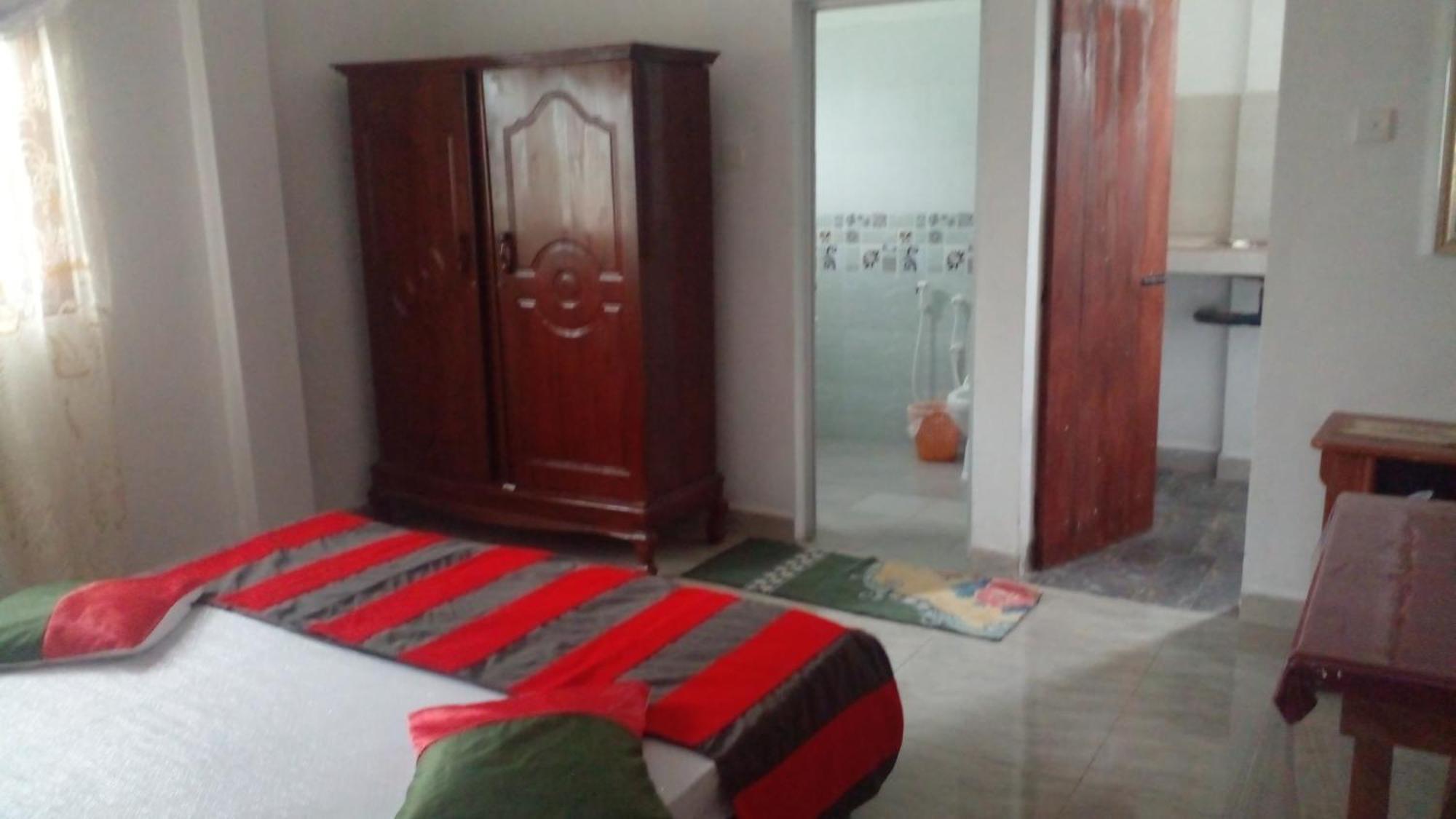 Star Home Stay Bentota Esterno foto