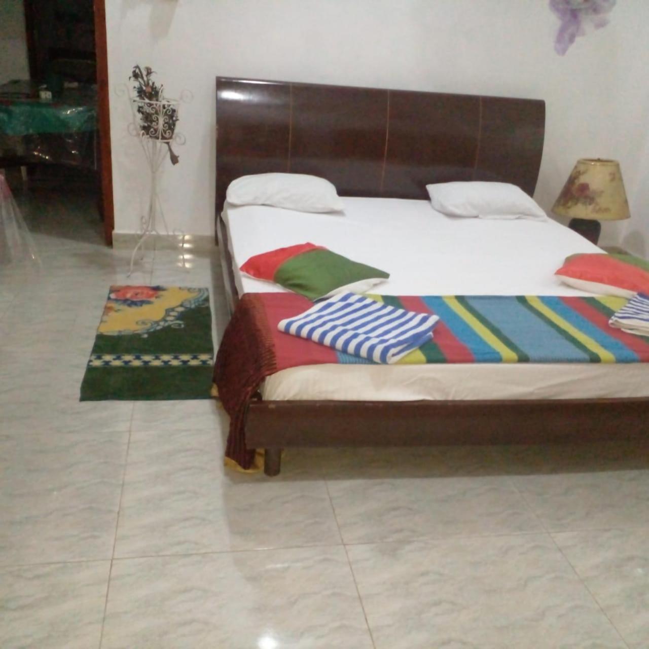 Star Home Stay Bentota Esterno foto